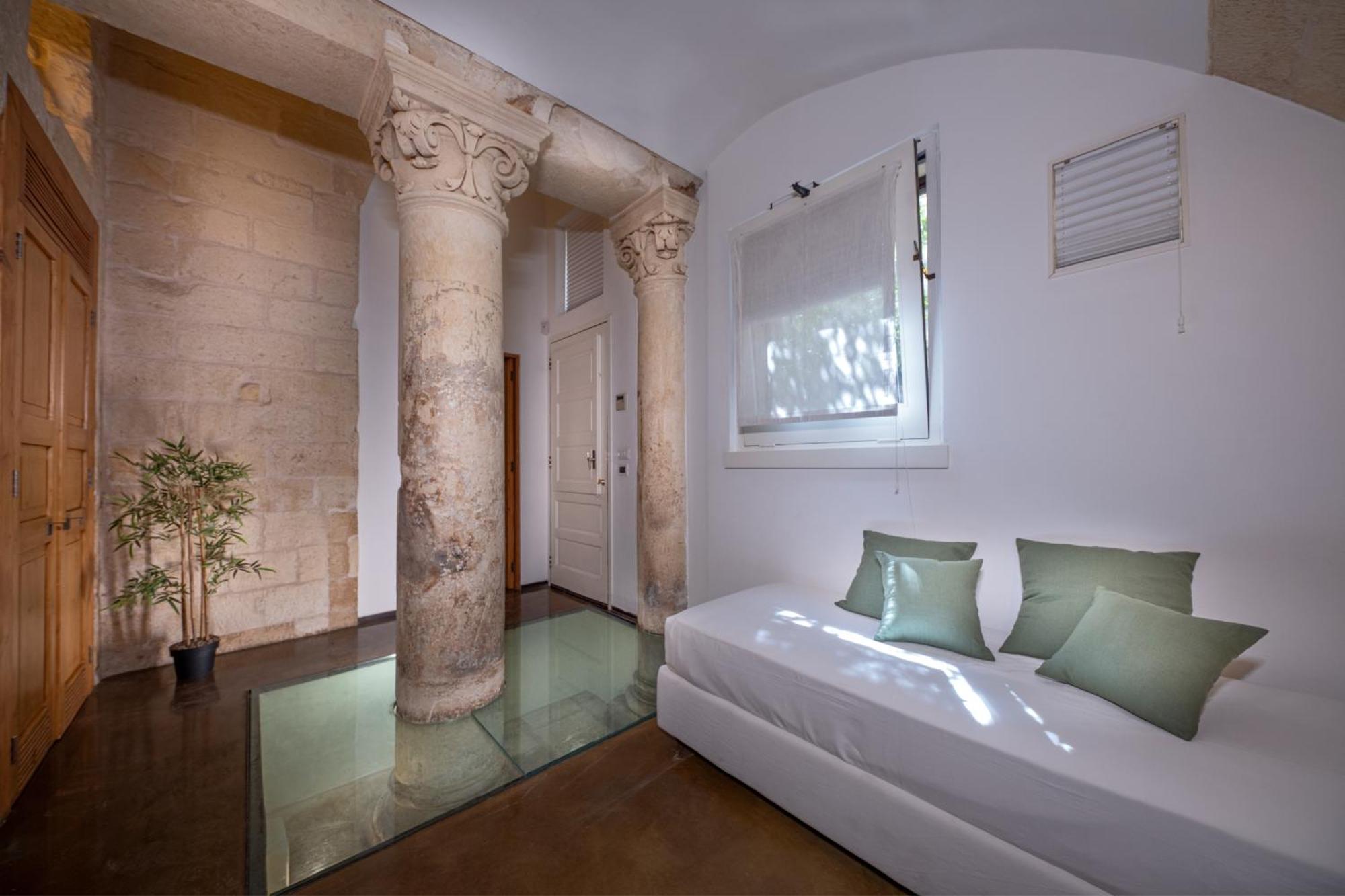 Bed and Breakfast Vico dei Bolognesi Palazzo Personè à Lecce Extérieur photo